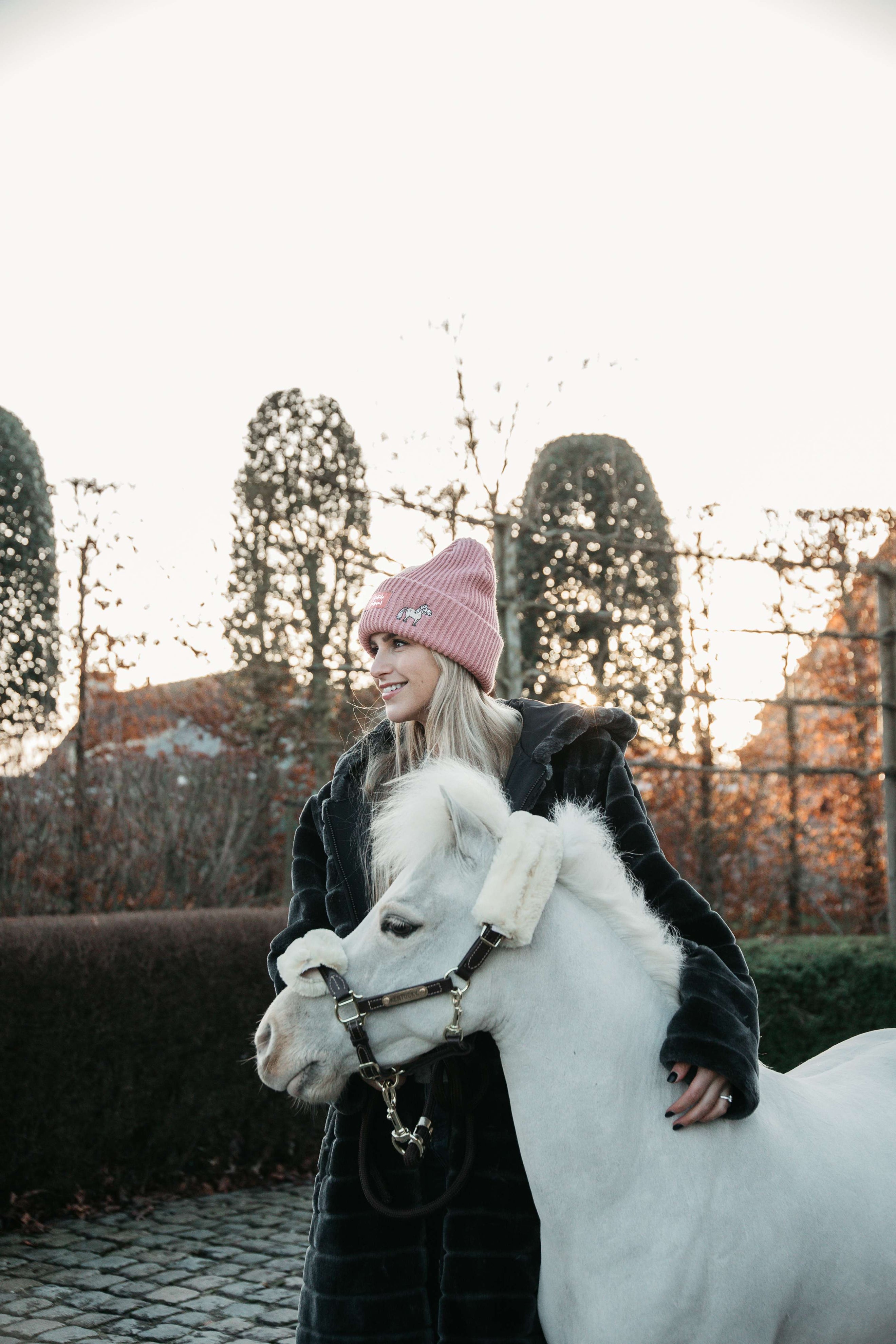 Kentucky Horsewear Gorro Beanie Sammy Rosa Viejo