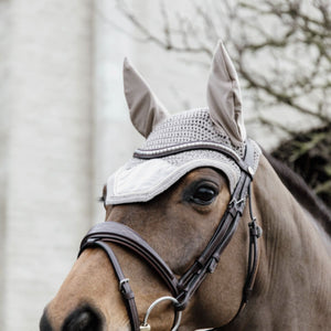 Kentucky Horsewear Bonete para Orejas Wellington Basic Velvet Beige