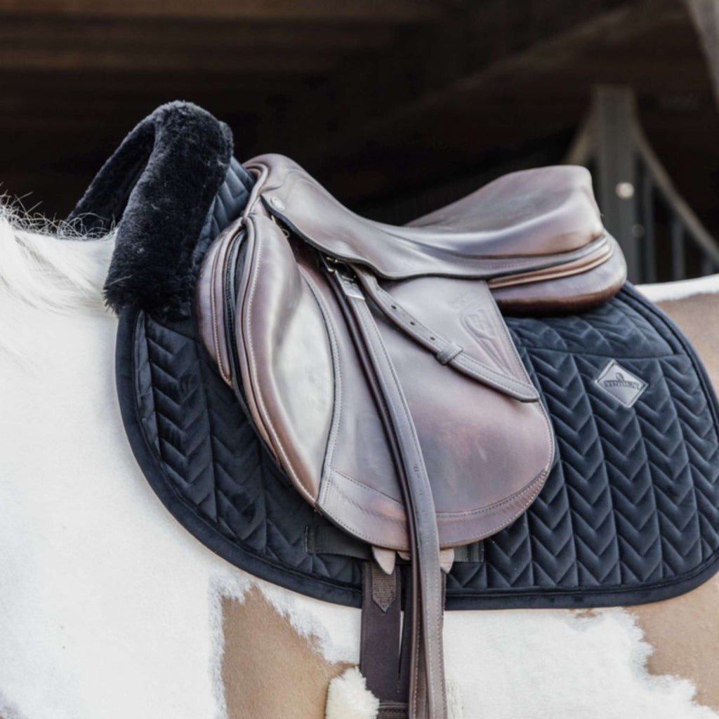 Kentucky Horsewear Mantilla Skin Friendly Velvet Saltando Negro