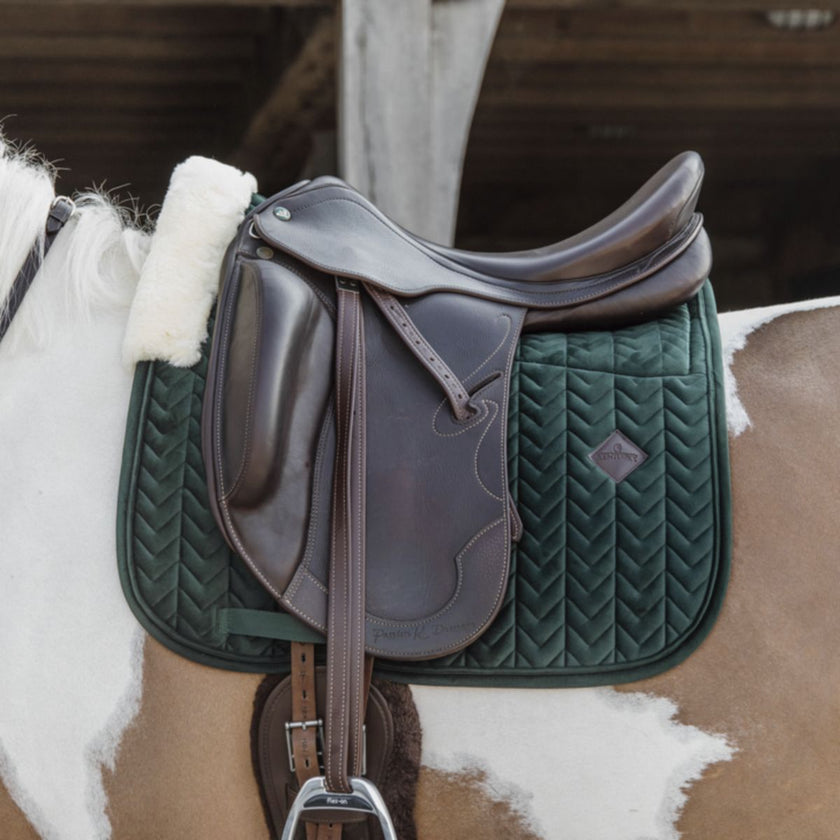Kentucky Horsewear Mantilla Skin Friendly Velvet Doma clásica Pine Green