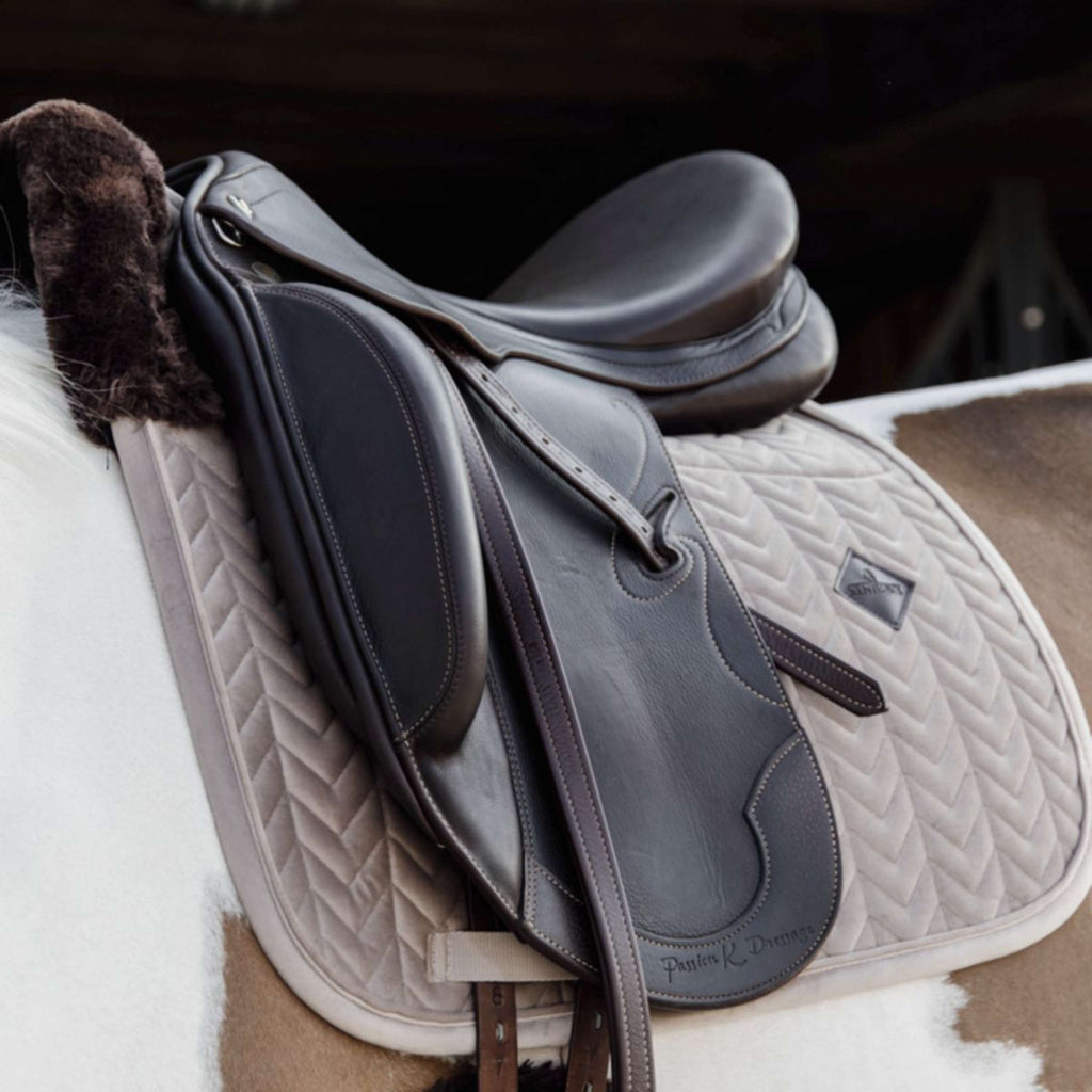 Kentucky Horsewear Mantilla Skin Friendly Velvet Doma Beige