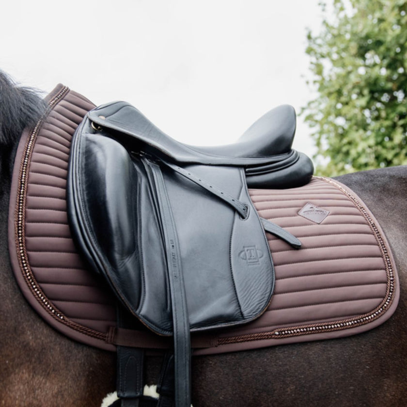 Kentucky Horsewear Mantilla de Doma Clásica Pearls Marron