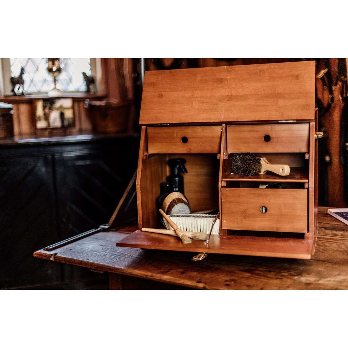 Grooming Deluxe by Kentucky Mostrar caja de aseo