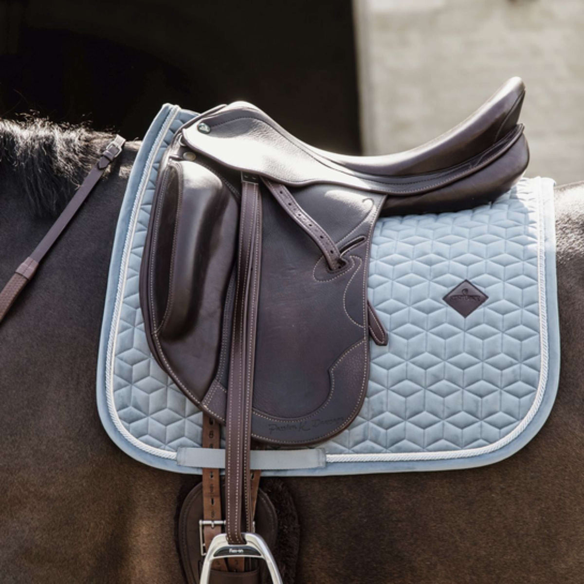 Kentucky Horsewear Mantilla de Doma Clásica Velvet Azul claro