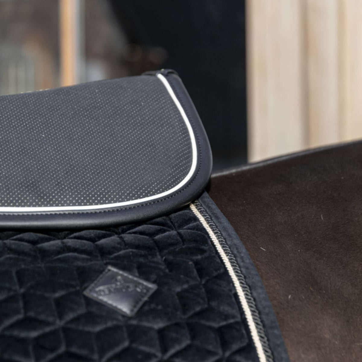 Kentucky Horsewear Mantilla Halfpad Negro