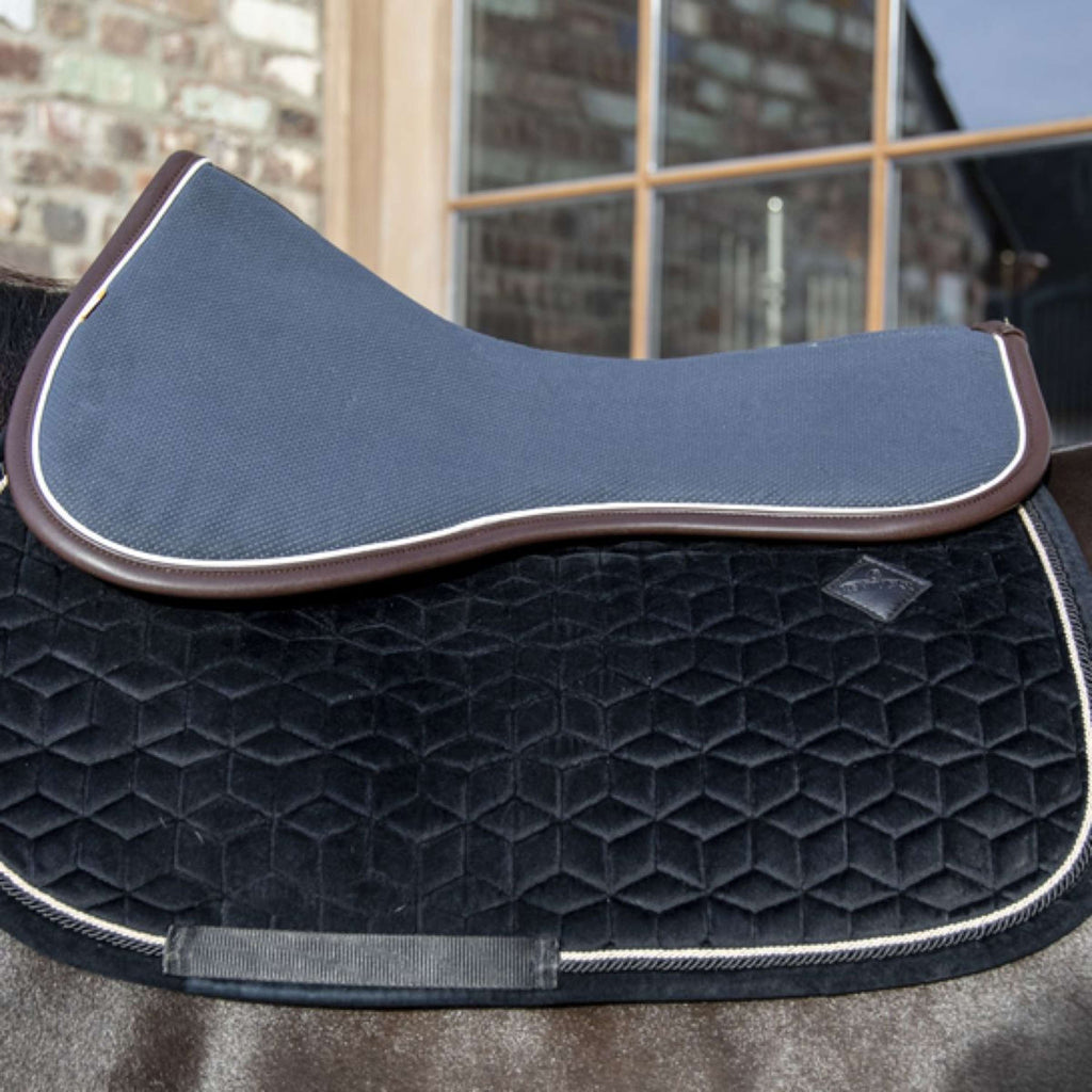 Kentucky Horsewear Mantilla Halfpad Absorción anatómica Navy/White/Brown