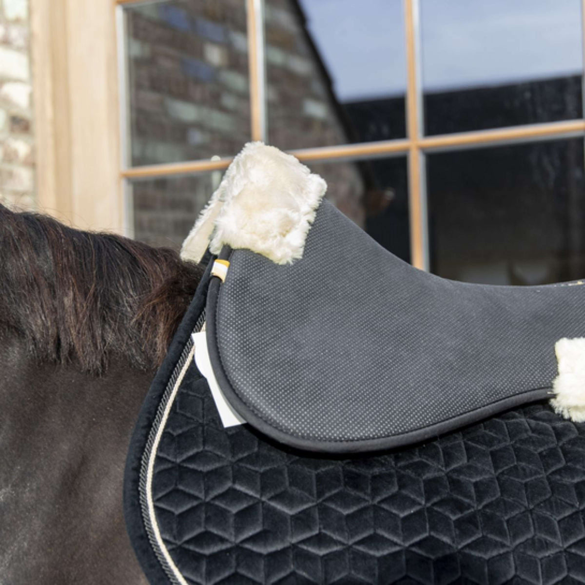 Kentucky Horsewear Mantilla Halfpad Negro/Natural