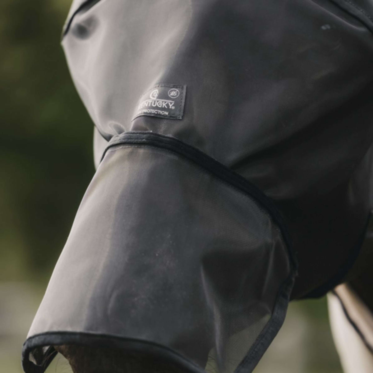 Kentucky Horsewear Máscara para Moscas Classic con Orejas y Nariz Negro