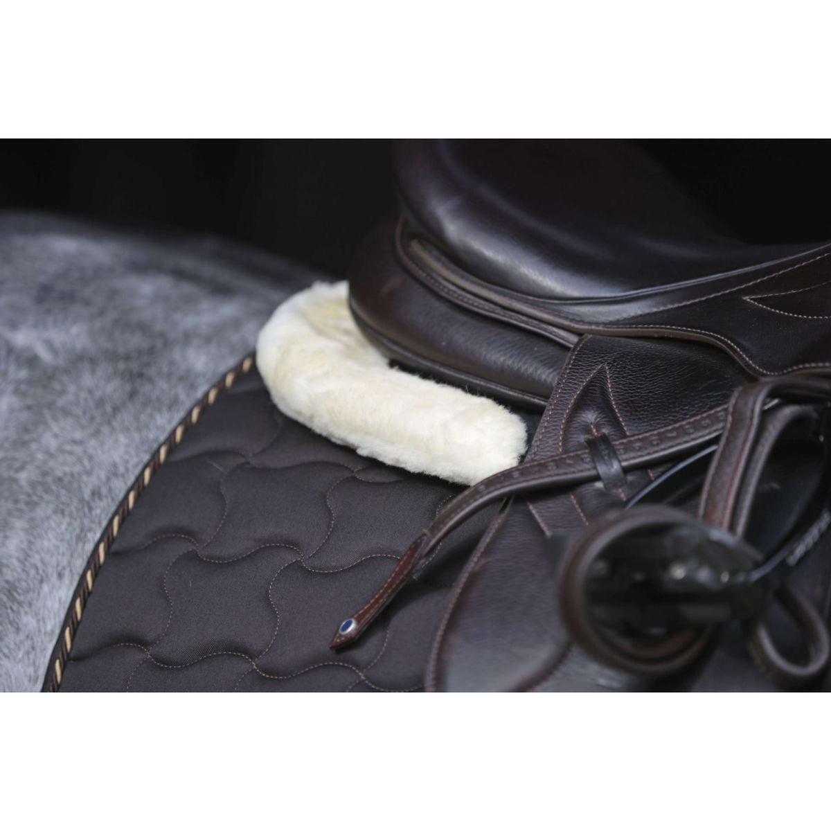 Kerbl Mantilla Pelo Sintético Negro