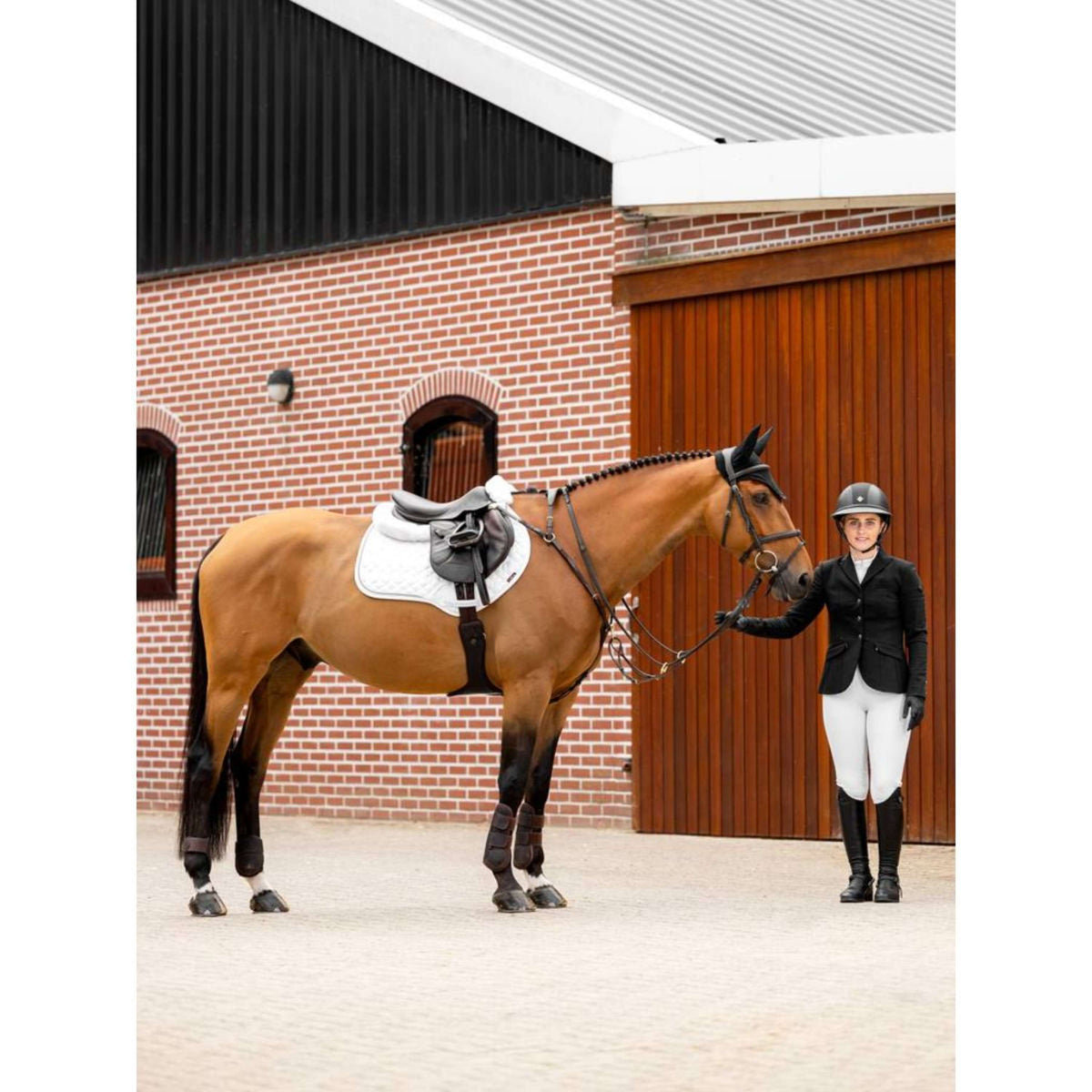 LeMieux Mantilla Crystal Contacto Cercano de Gamuza Blanco