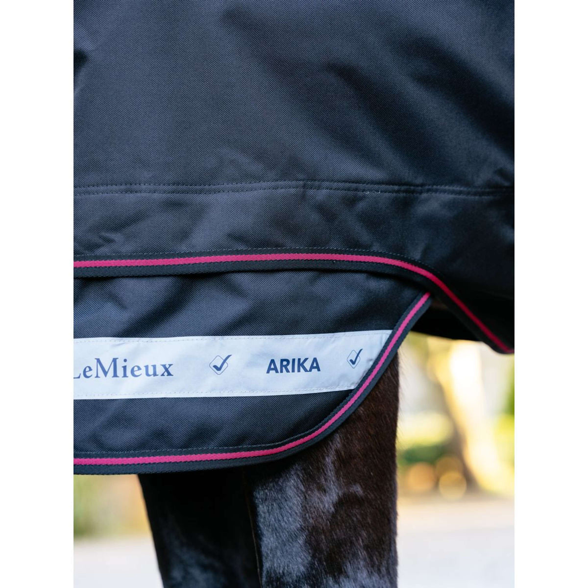 LeMieux Alfombra de Exterior Arika Storm-Tek 100g Negro