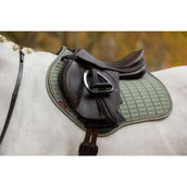 LeMieux Mantilla Suede saltando Rosemary