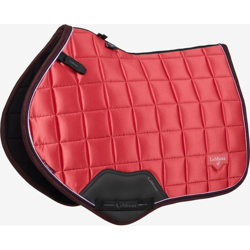 LeMieux Mantilla Loire Classic saltando Cranberry LeMieux Mantilla Loire Classic saltando Cranberry