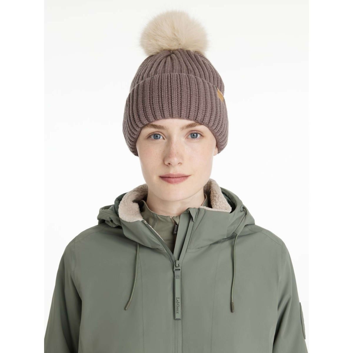 LeMieux Beanie Clara Rib Nogal