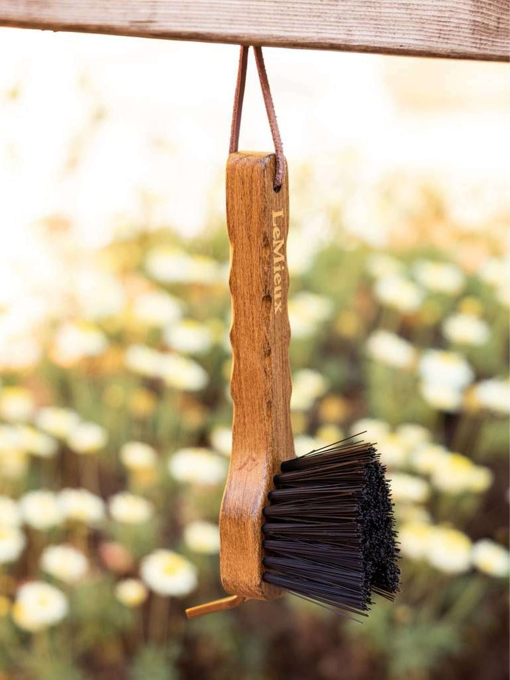 LeMieux Limpia Cascos Artisan Marron