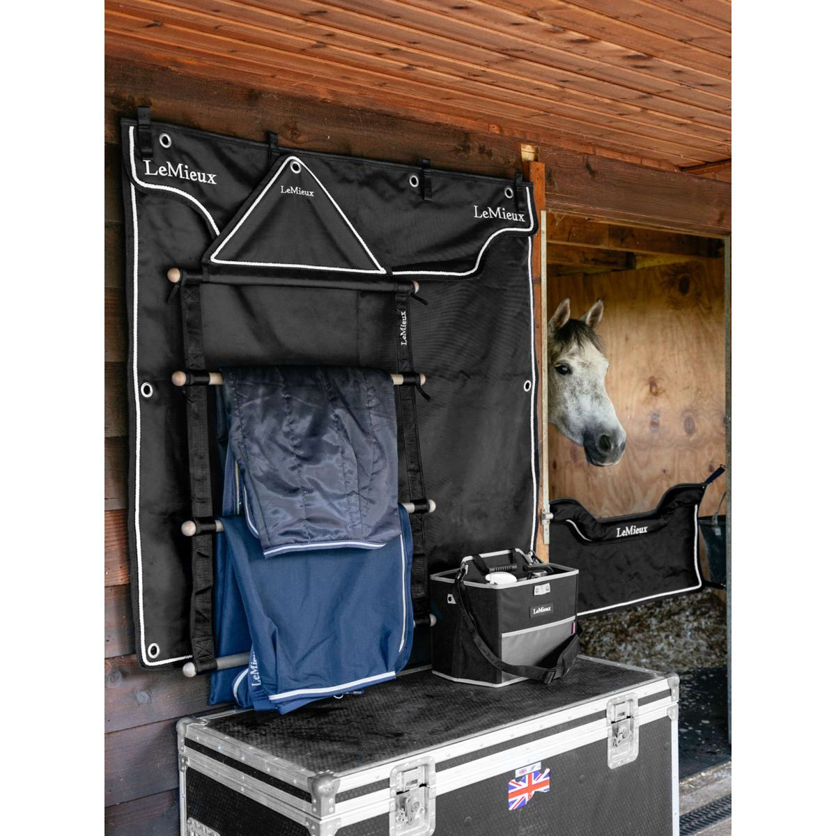 LeMieux Soporte para Mantas Negro