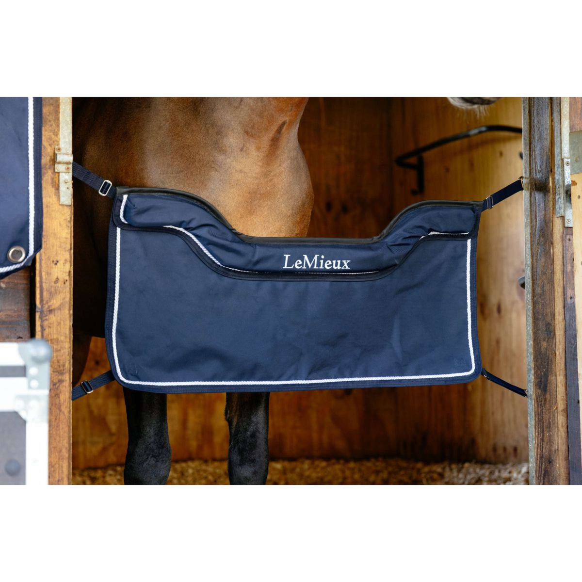 LeMieux Stable Guard Navy