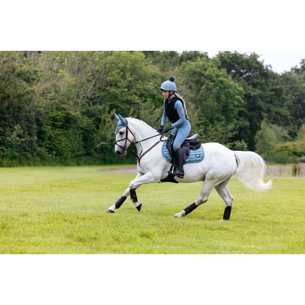 LeMieux Mantilla Loire Classic Square Close Contact Ice Blue