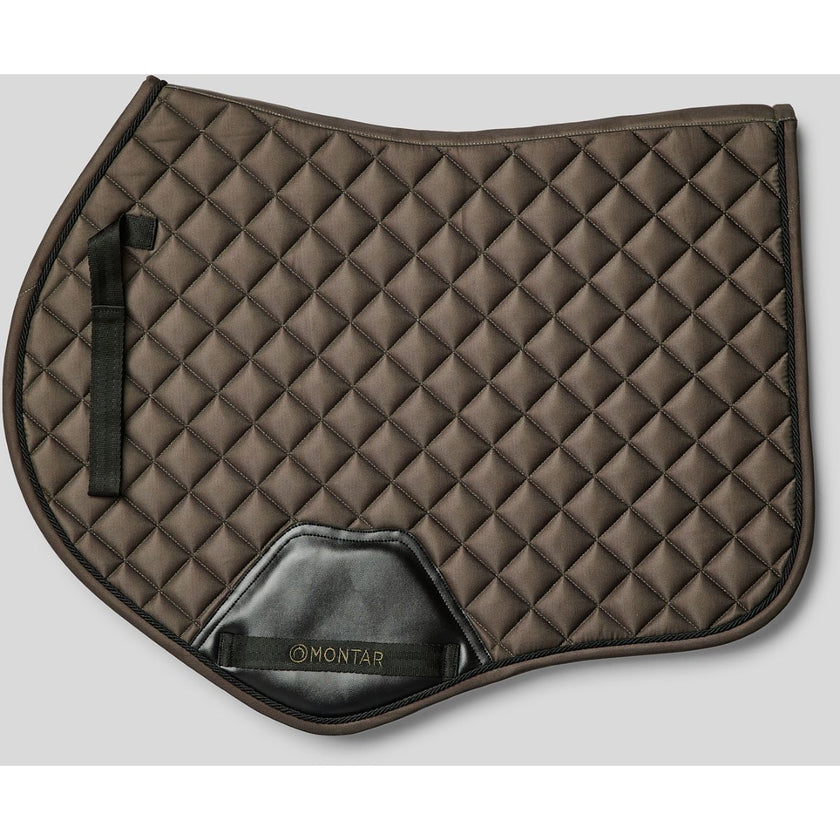 Montar Mantilla Fair saltando Olive