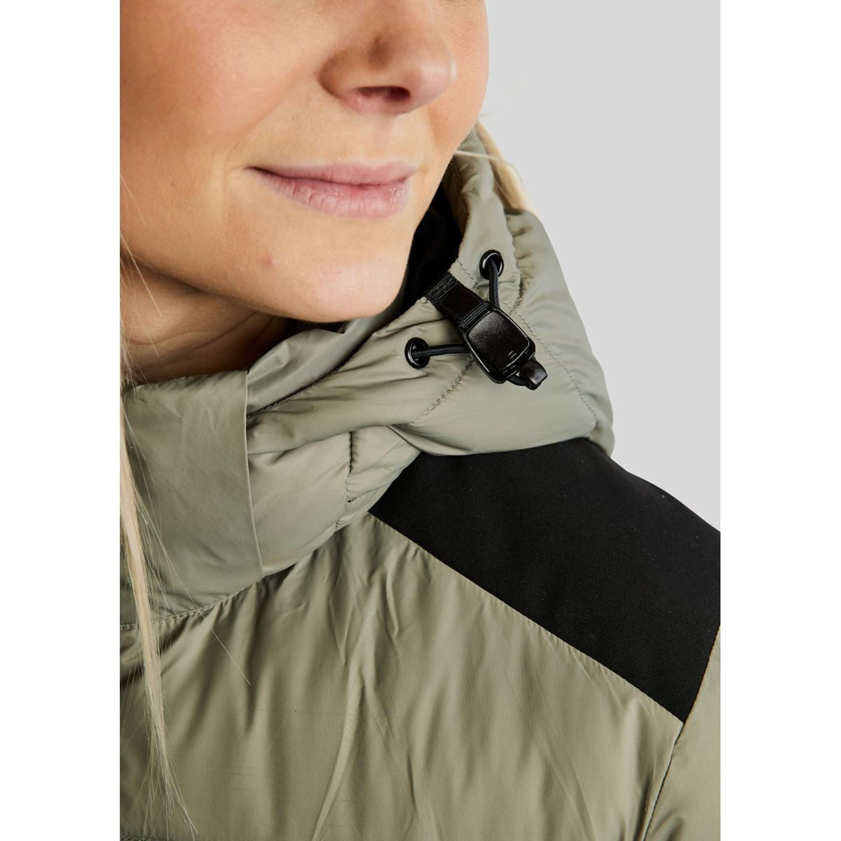 Montar Chaqueta MoAthena Refined Corto Dusty Green