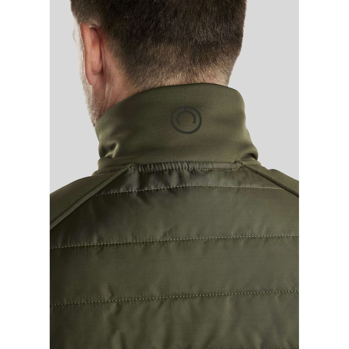 Montar Chaleco MoEmanuel Olive