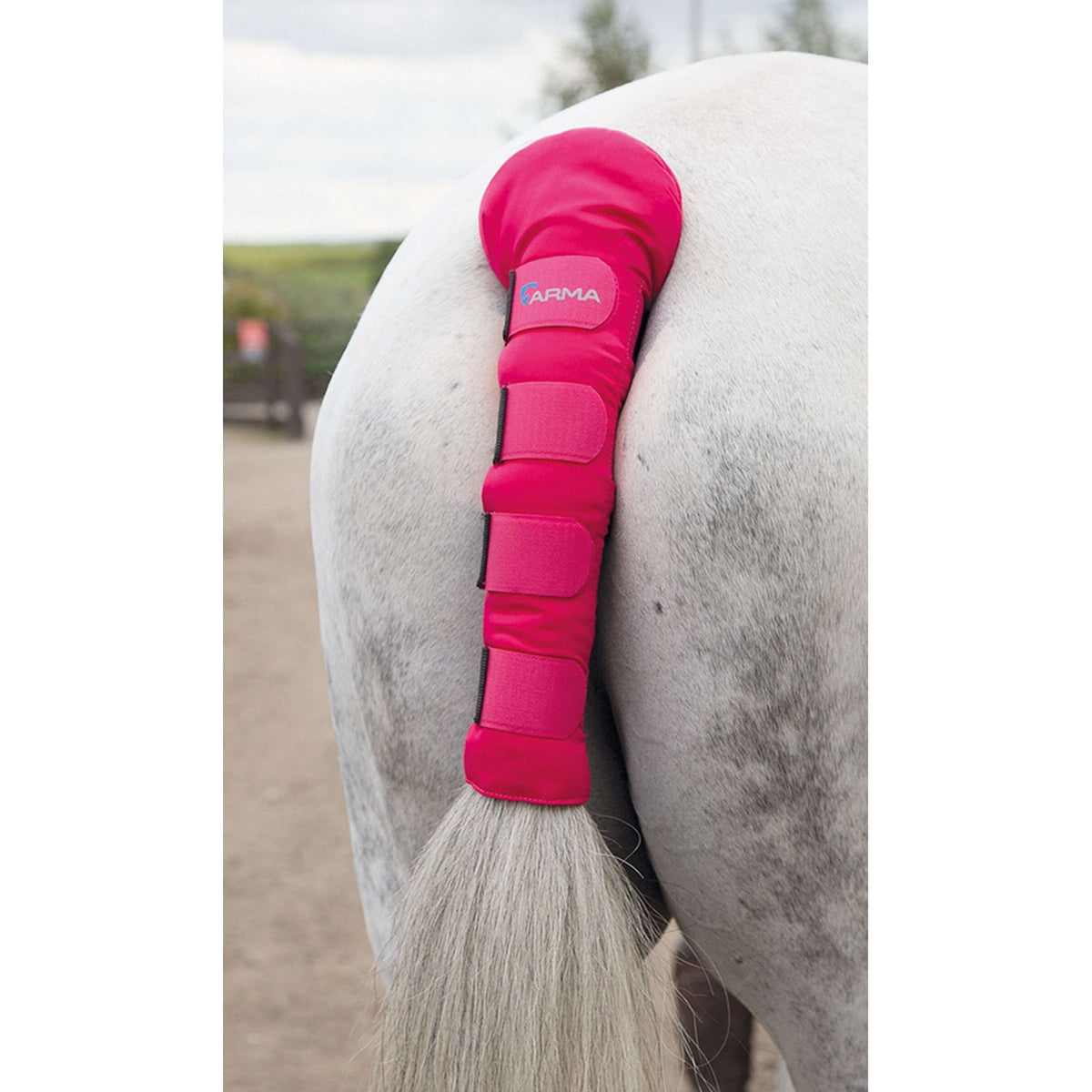 Arma by Shires Protector de Cola Padded Pink