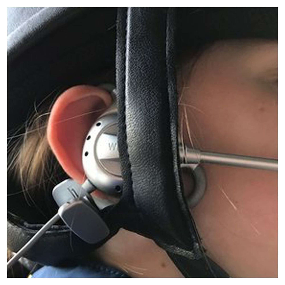 WHIS Headset Competition Plata