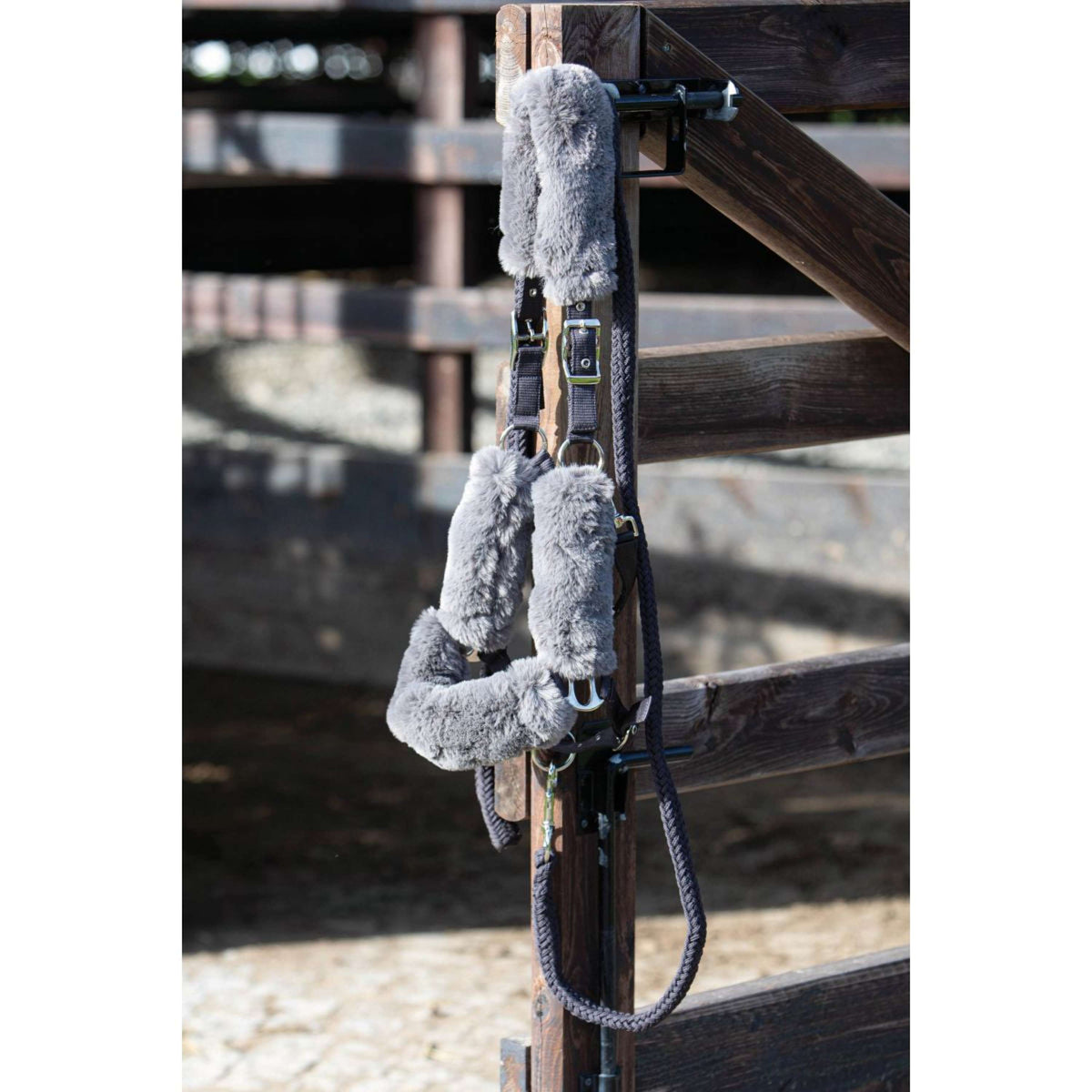 Harry's Horse Juego de Cabestro Jochberg  Negro/Arena