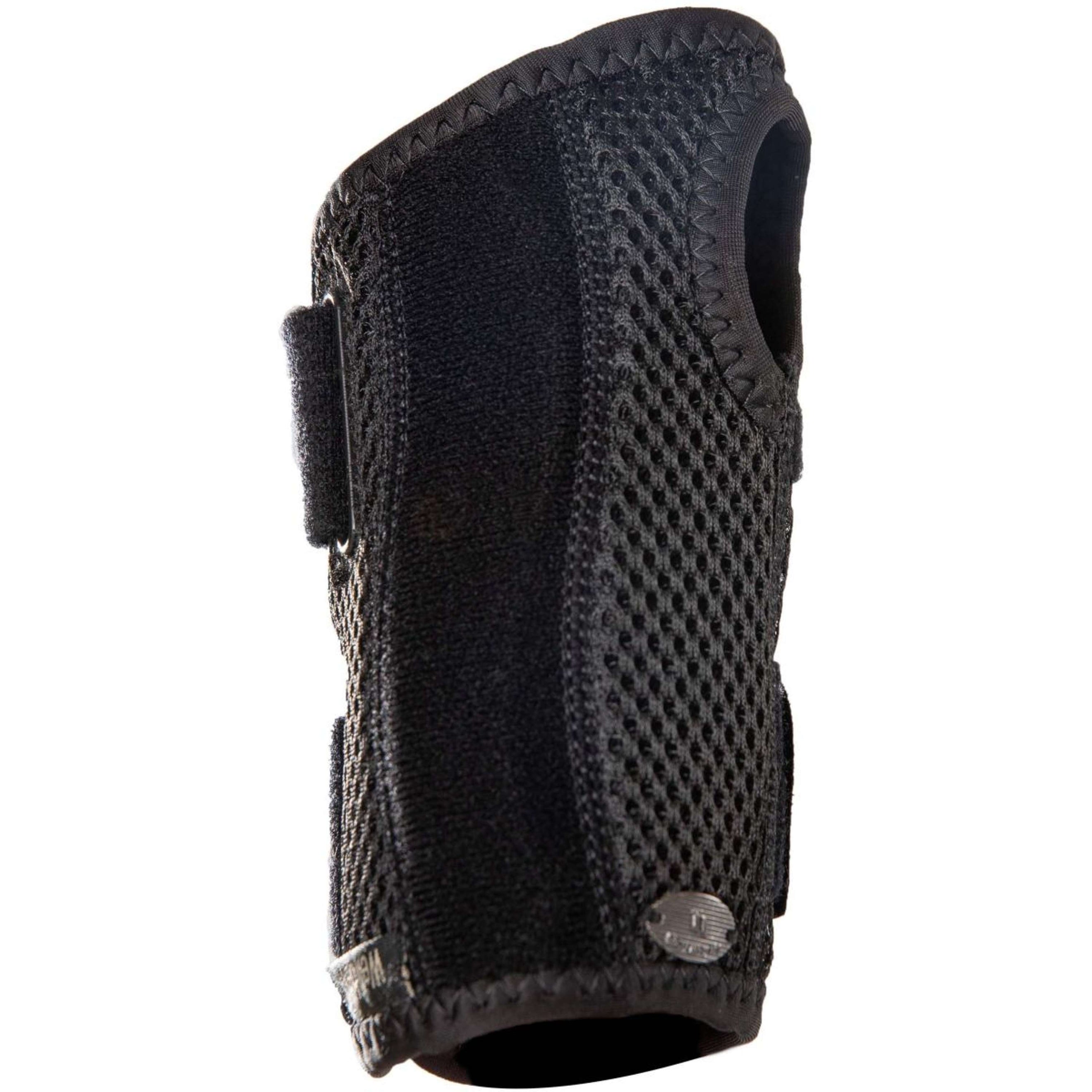 Back on Track Protectores de muñeca Carpus I Con costilla a la derecha Negro