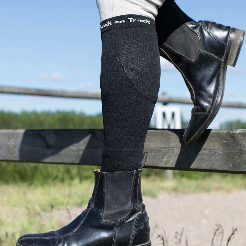Back on Track Calcetines Altos Nikki Negro