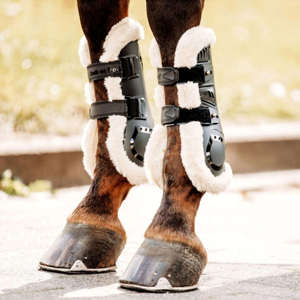 Back on Track Botas para tendones Air Flow Fur Negro