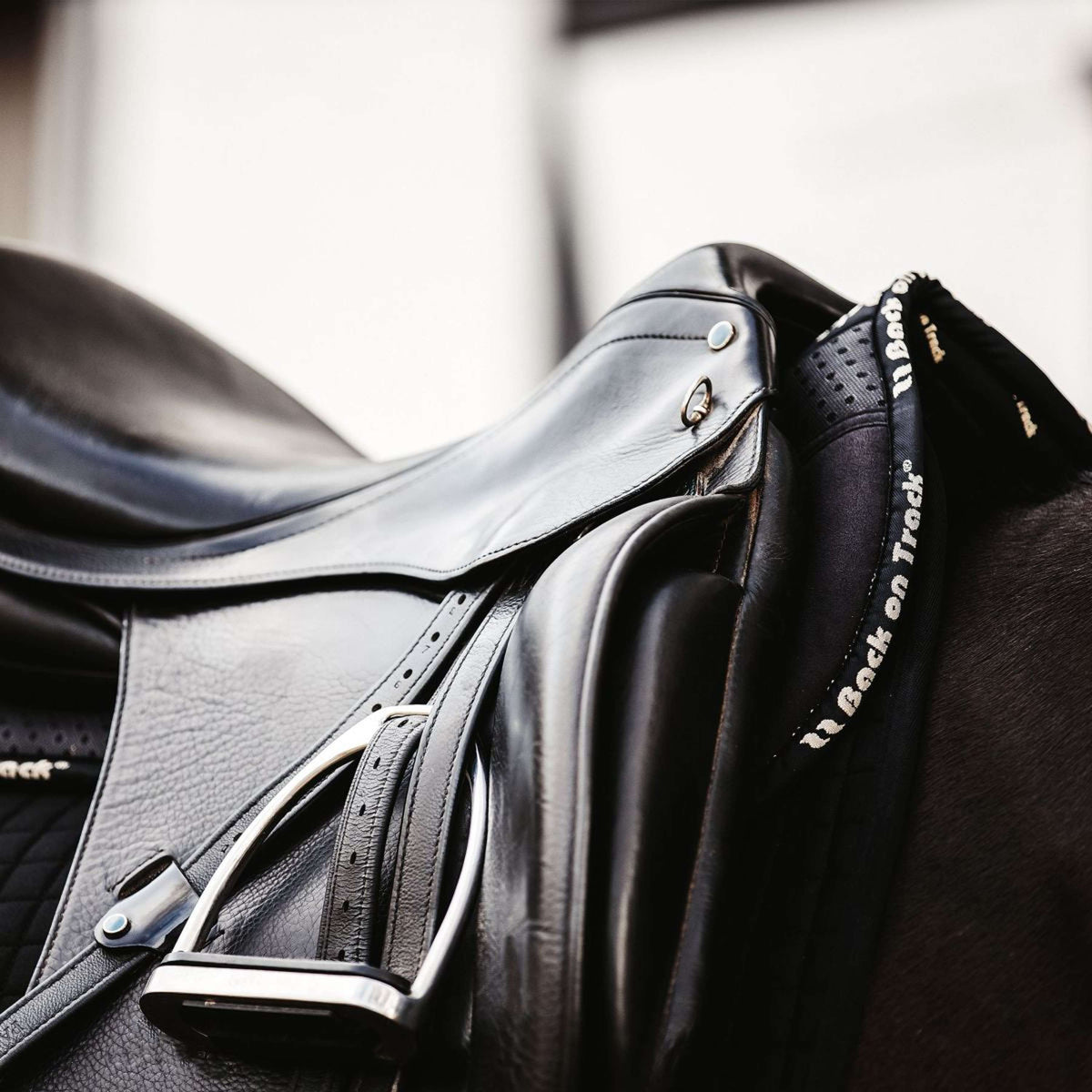 Back on Track Mantilla AirFlow Doma Negro
