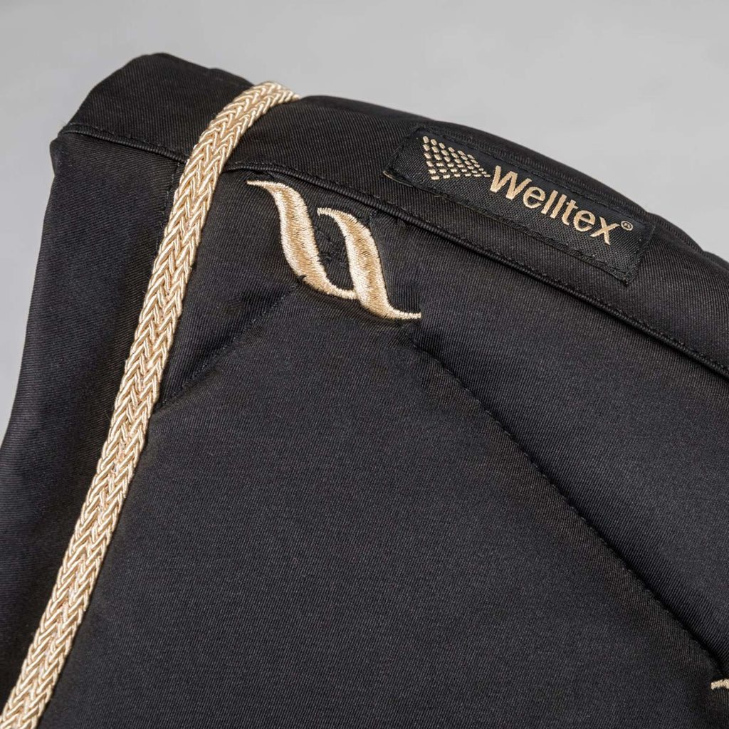 Back on Track Mantilla Nights Collection Saltando Negro