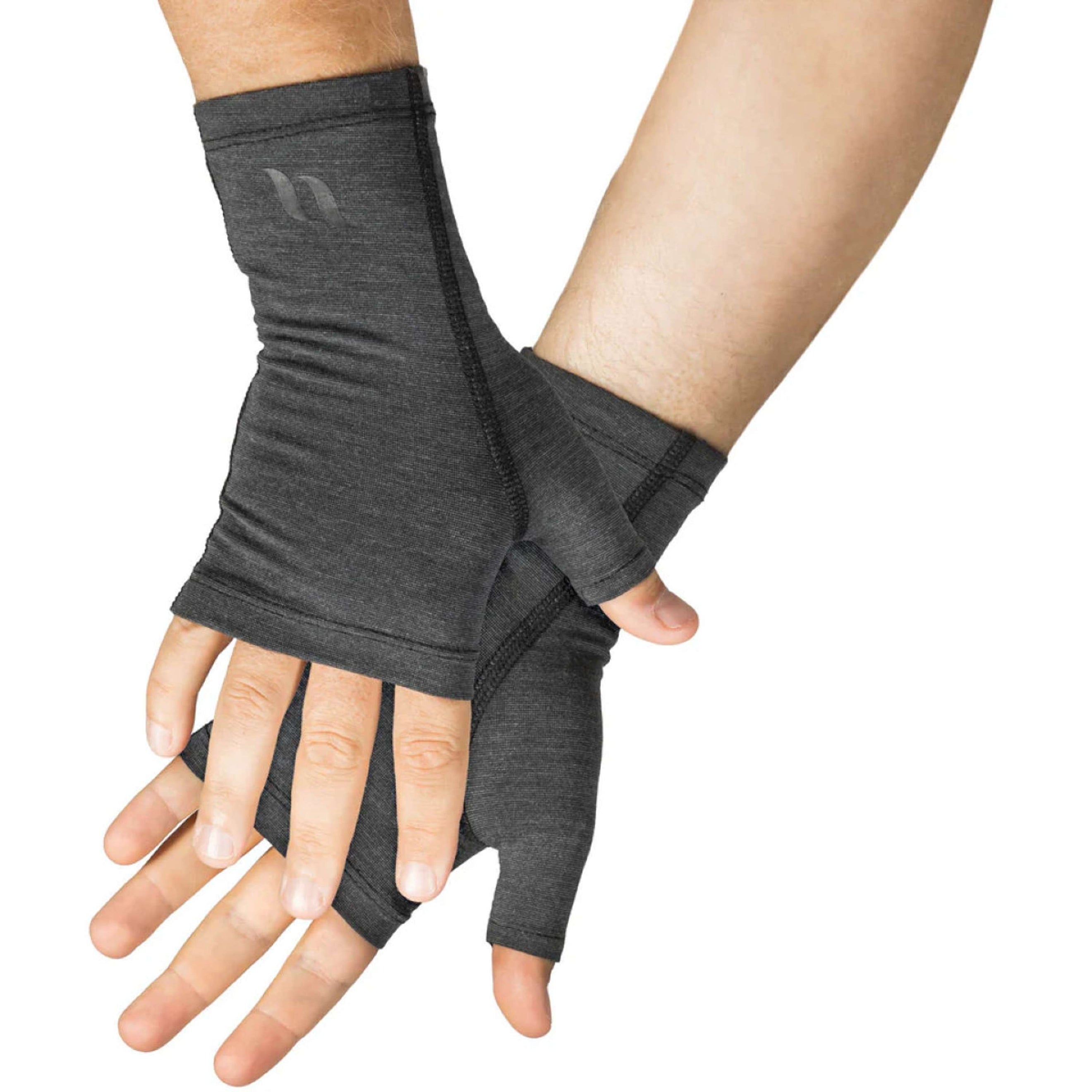 Back on Track Protectores de muñeca Mika Style Gris