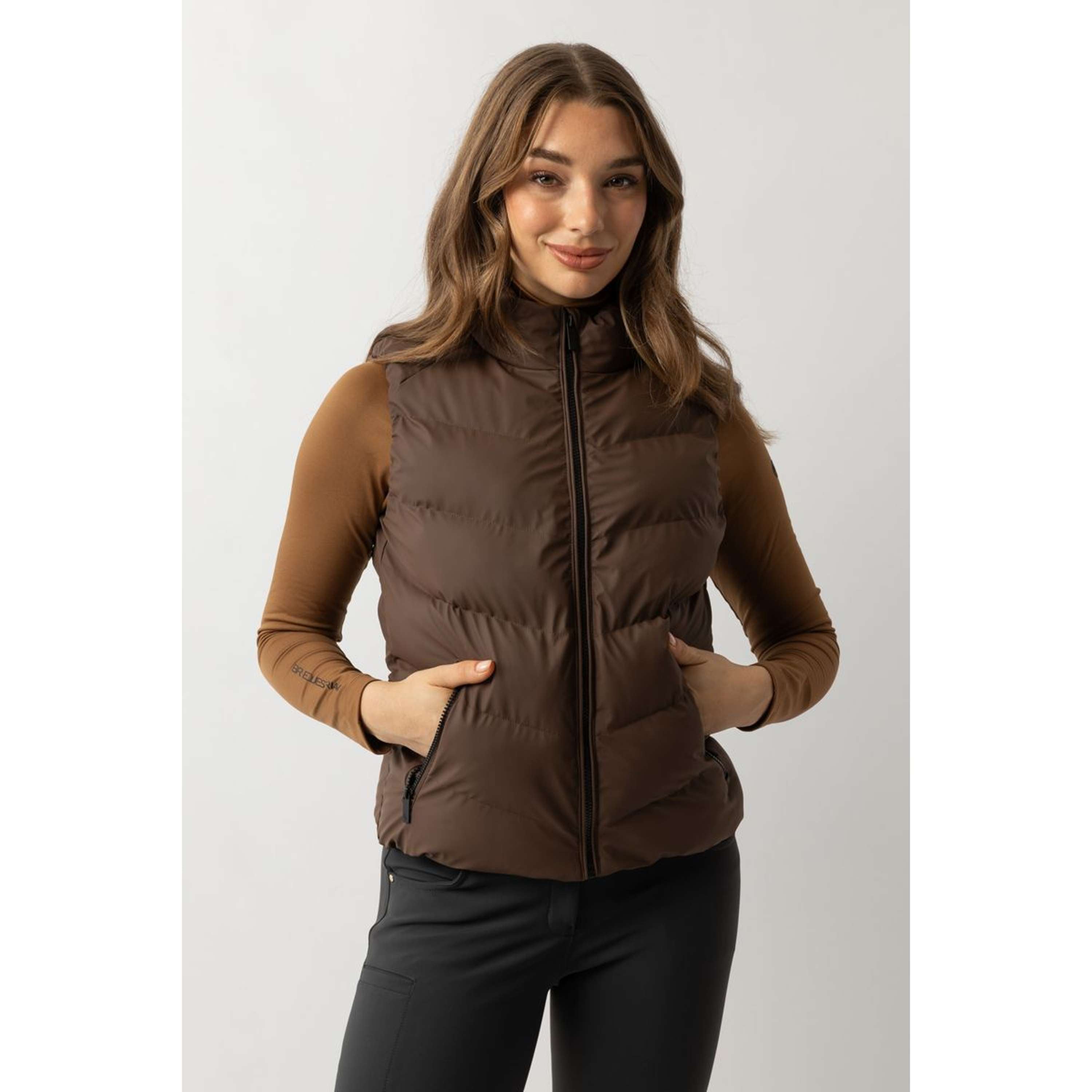 BR Chaleco Latoya Mujer Choco Martini