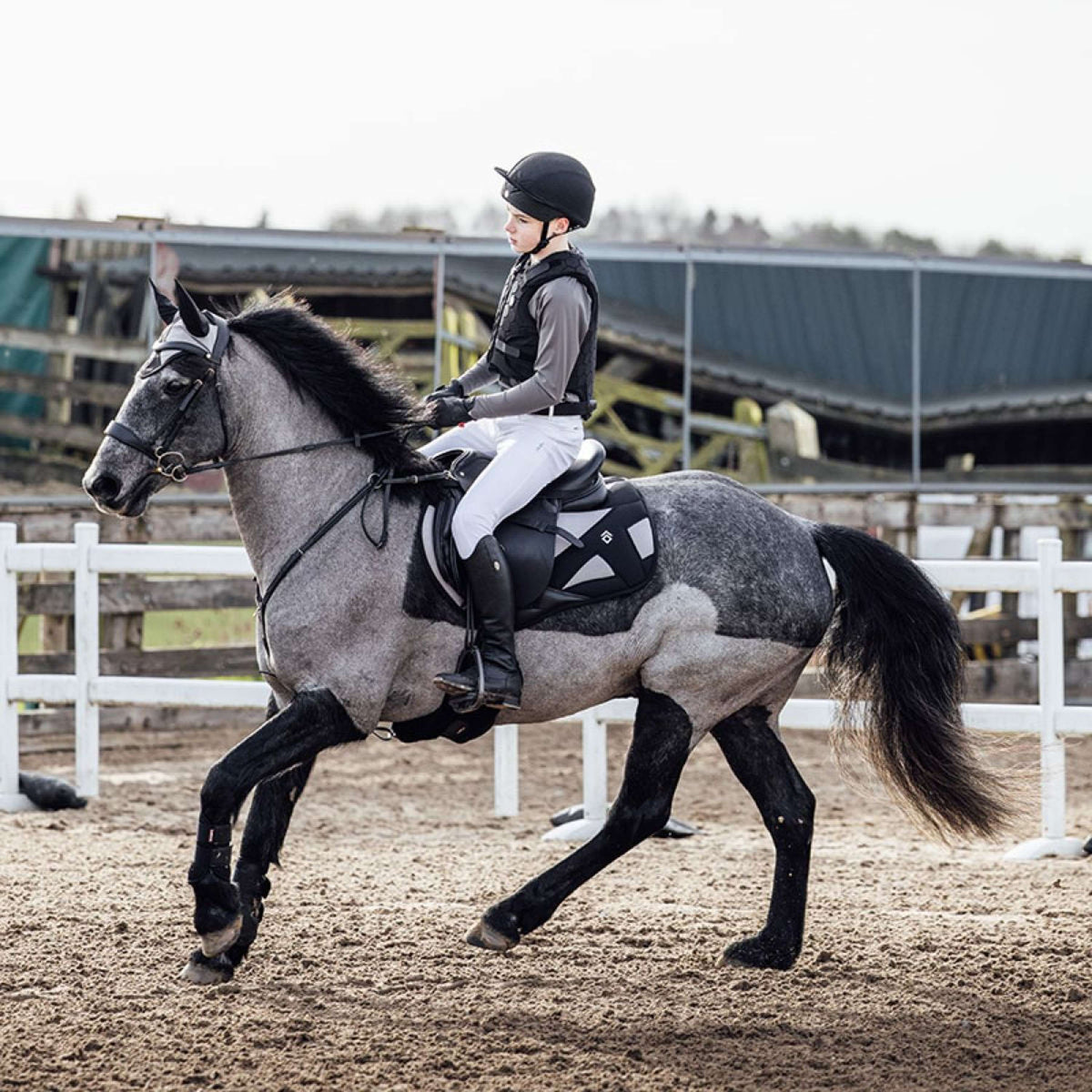 Charles Owen Protector corporal HEXA Niños Negro