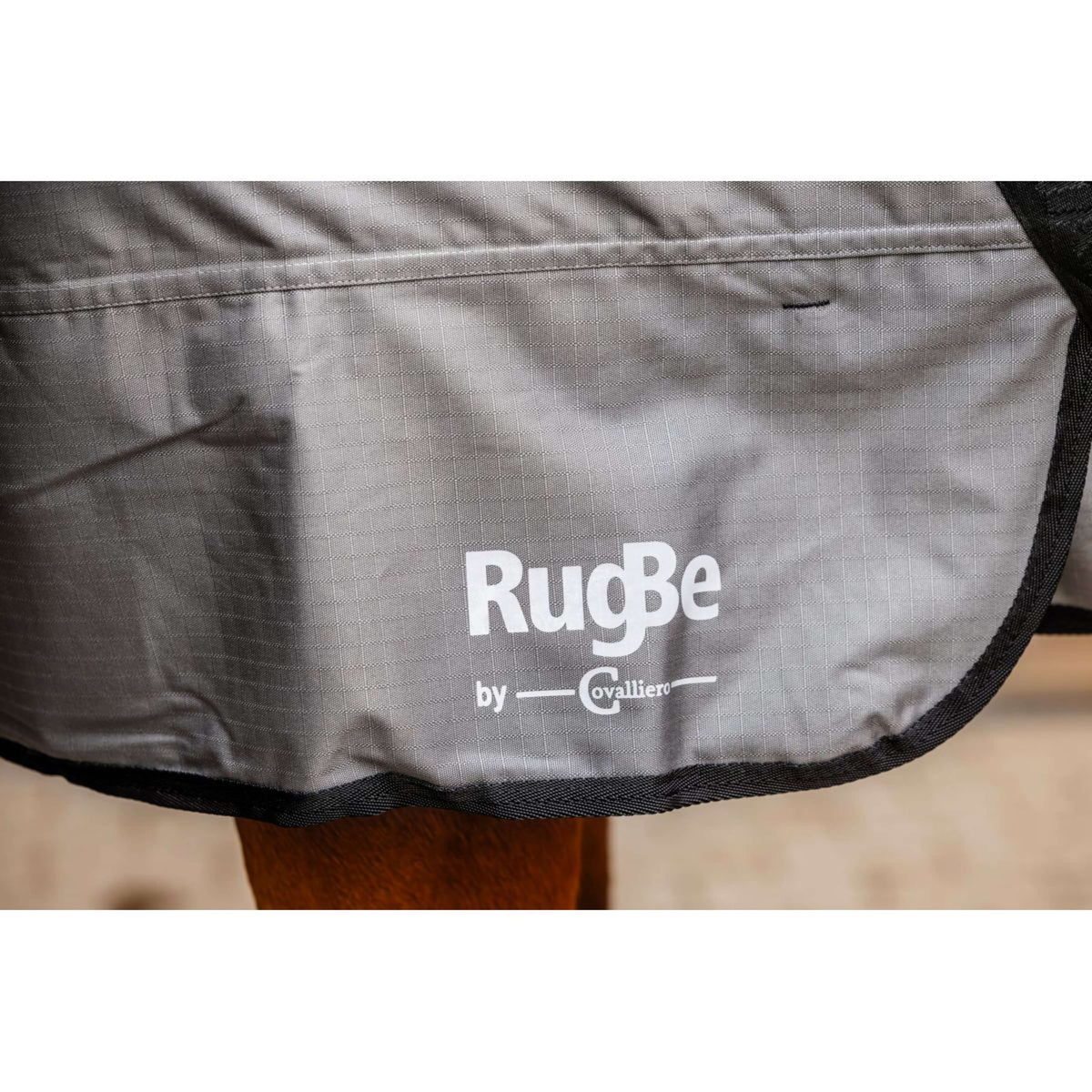 RugBe by Covalliero Manta de Invierno AW25 300g Steel Grey