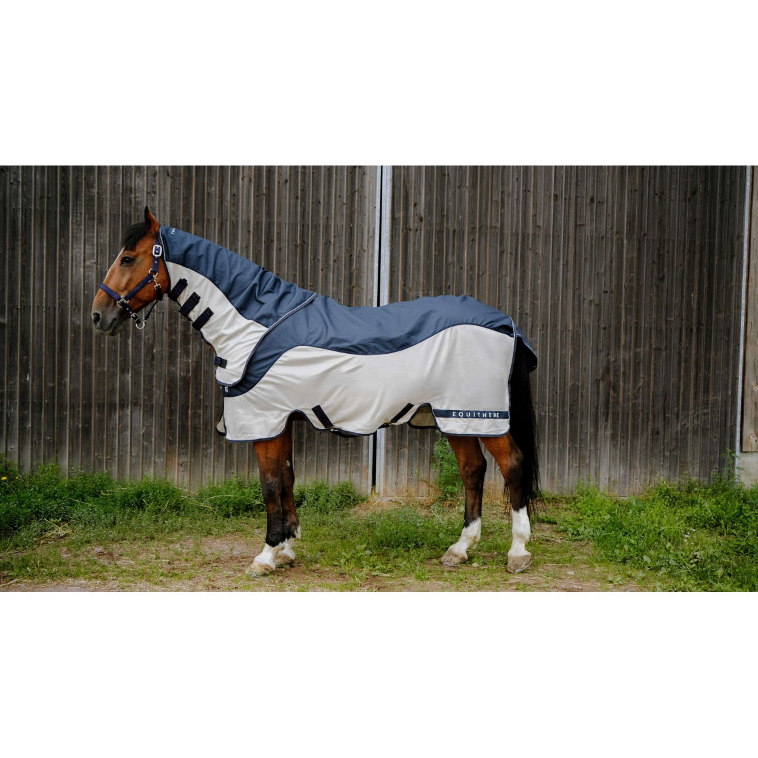 EQUITHÈME Manta Antimoscas TYREX Combofly 600D con cuello Navy Blue/Grey EQUITHÈME Manta Antimoscas TYREX Combofly 600D con cuello Navy Blue/Grey