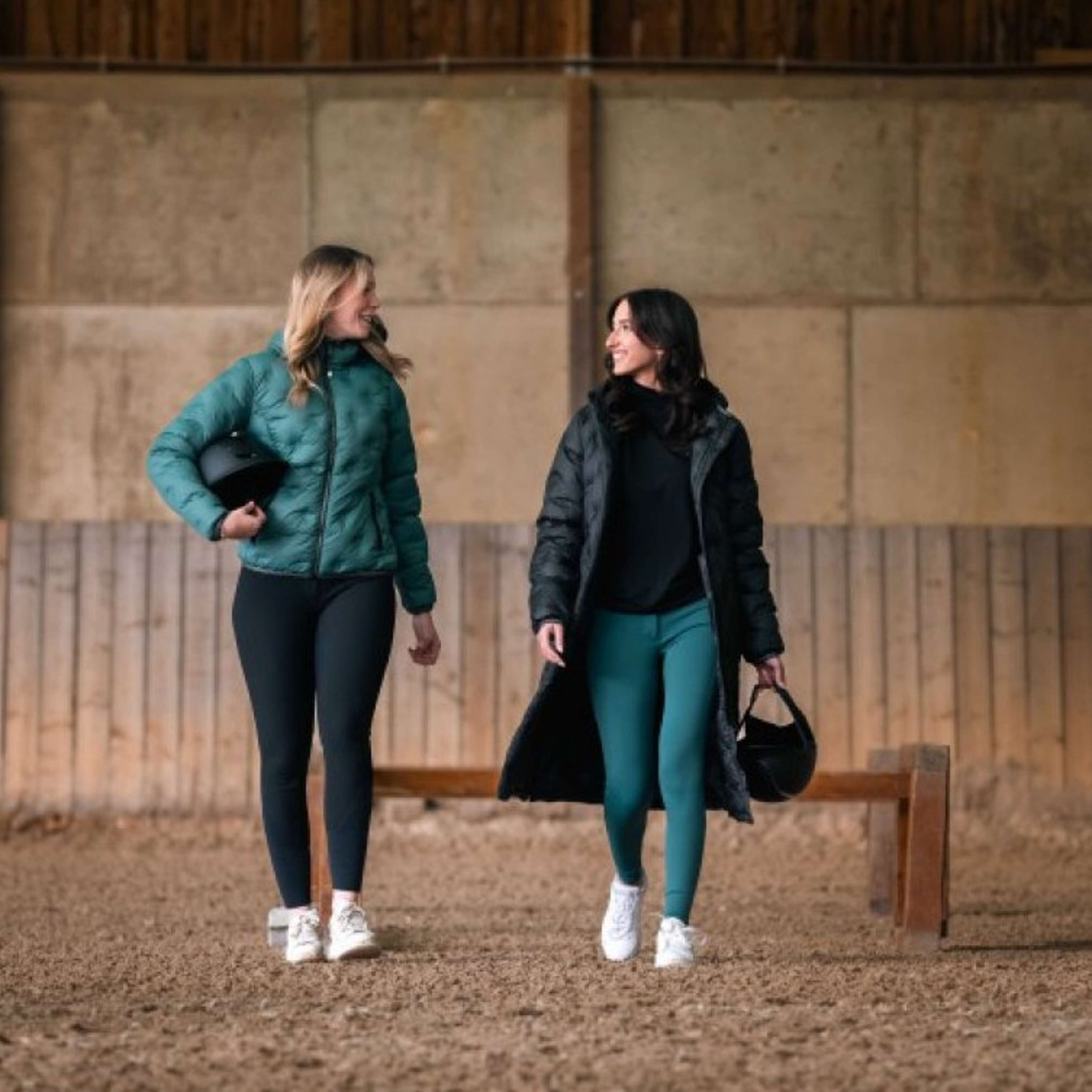 EQUITHÈME Abrigo Largo Doris Negro