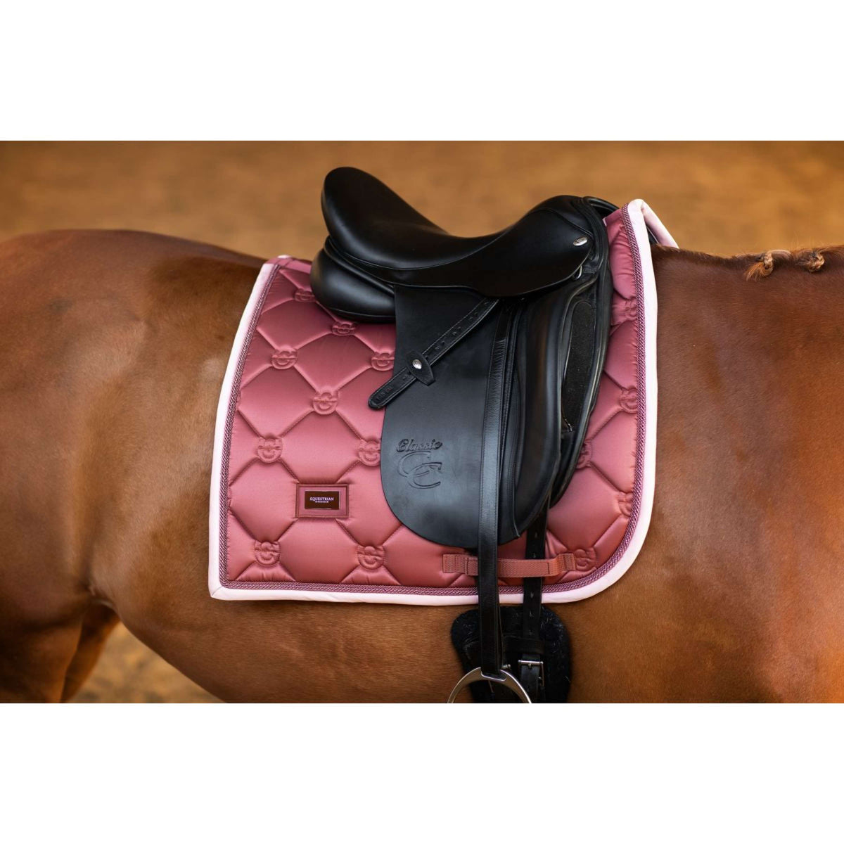 Equestrian Stockholm Mantilla Doma clásica Amber Rose