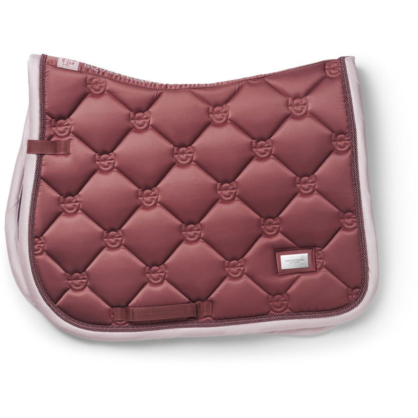 Equestrian Stockholm Mantilla saltando Amber Rose