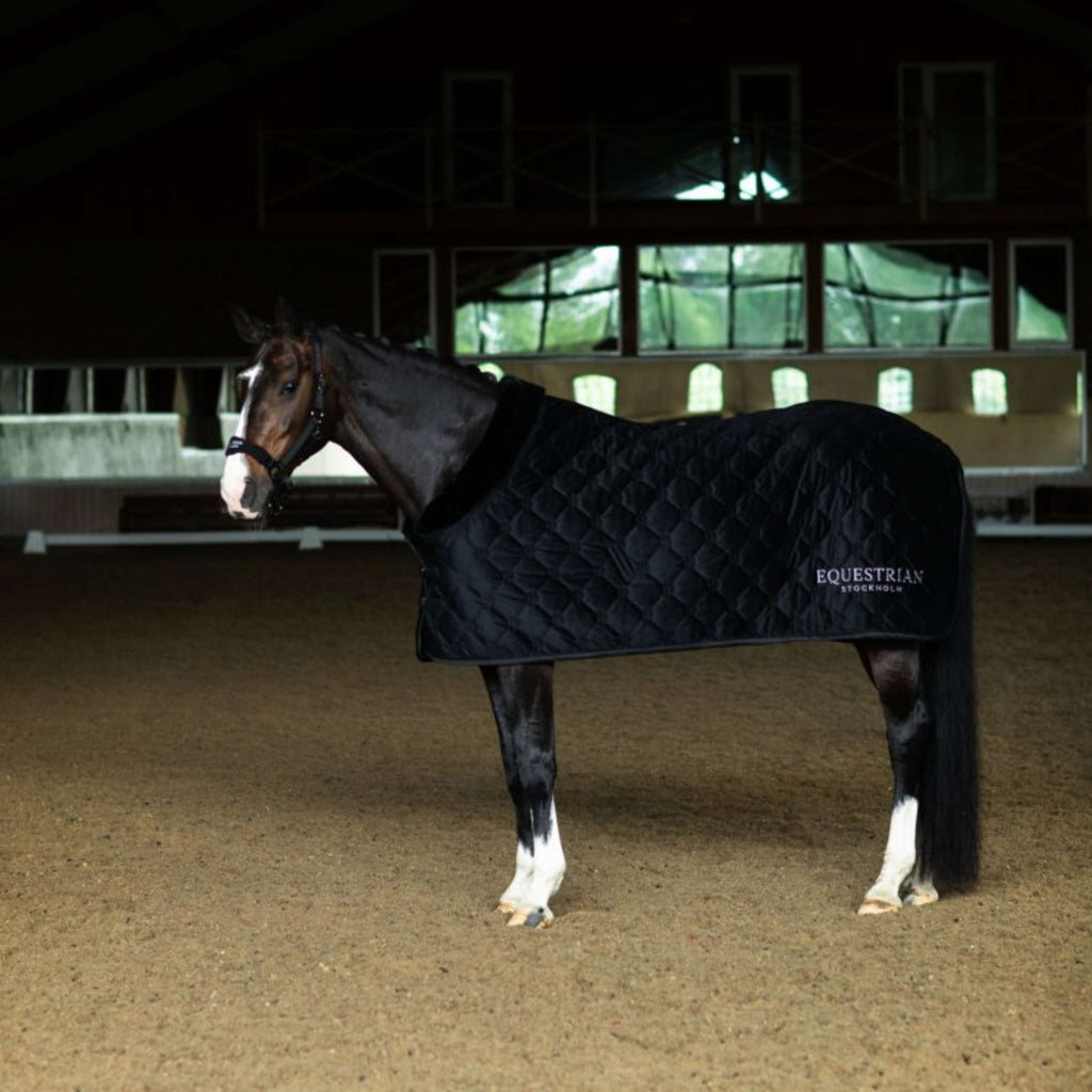 Equestrian Stockholm Manta de Forro Polar Velvet Negro