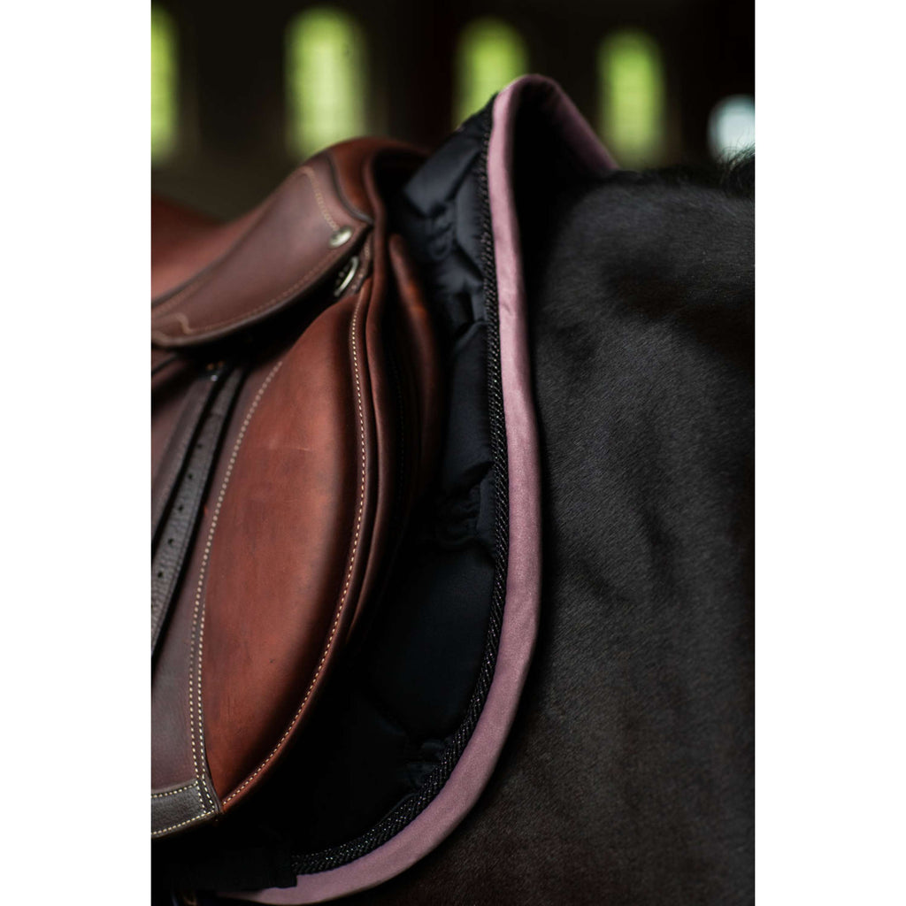 Equestrian Stockholm Mantilla Saltando Negro/Blush