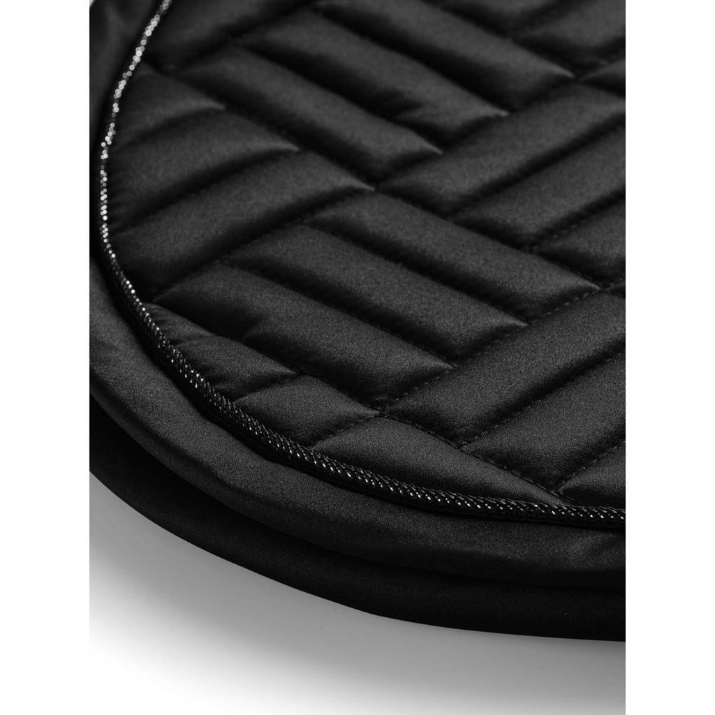 Equestrian Stockholm Mantilla Modern Saltando Negro
