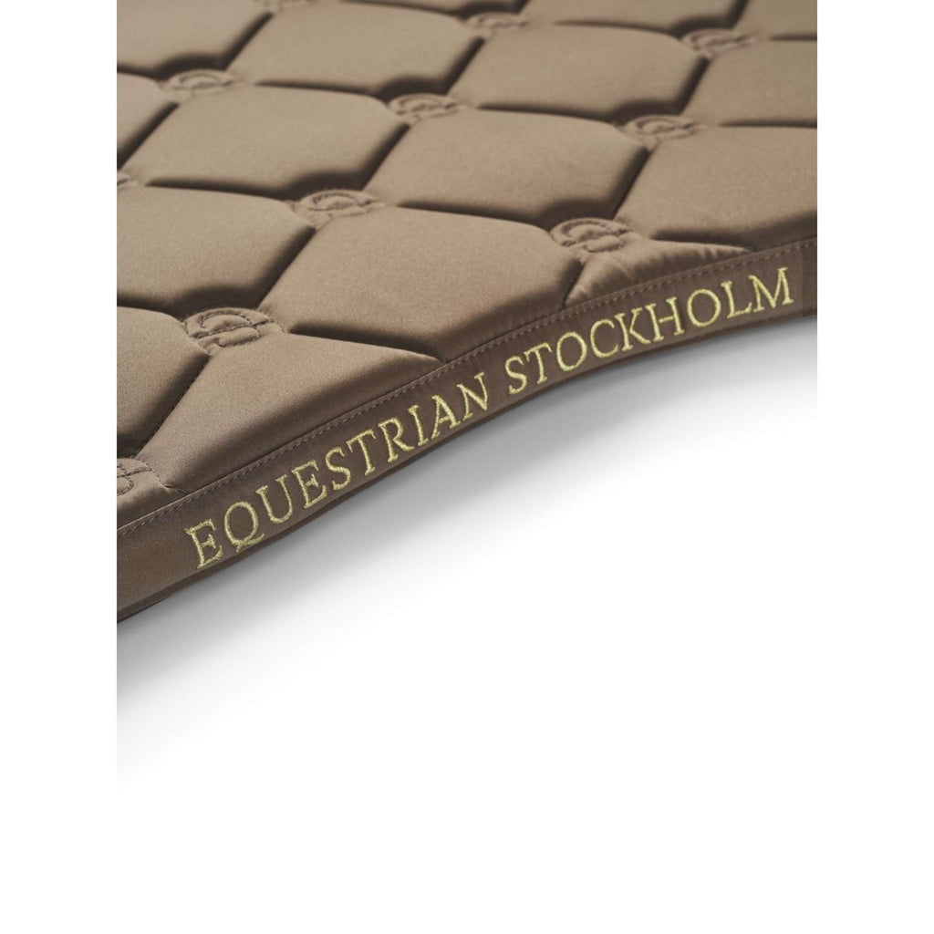 Equestrian Stockholm Mantilla Saltando Champan