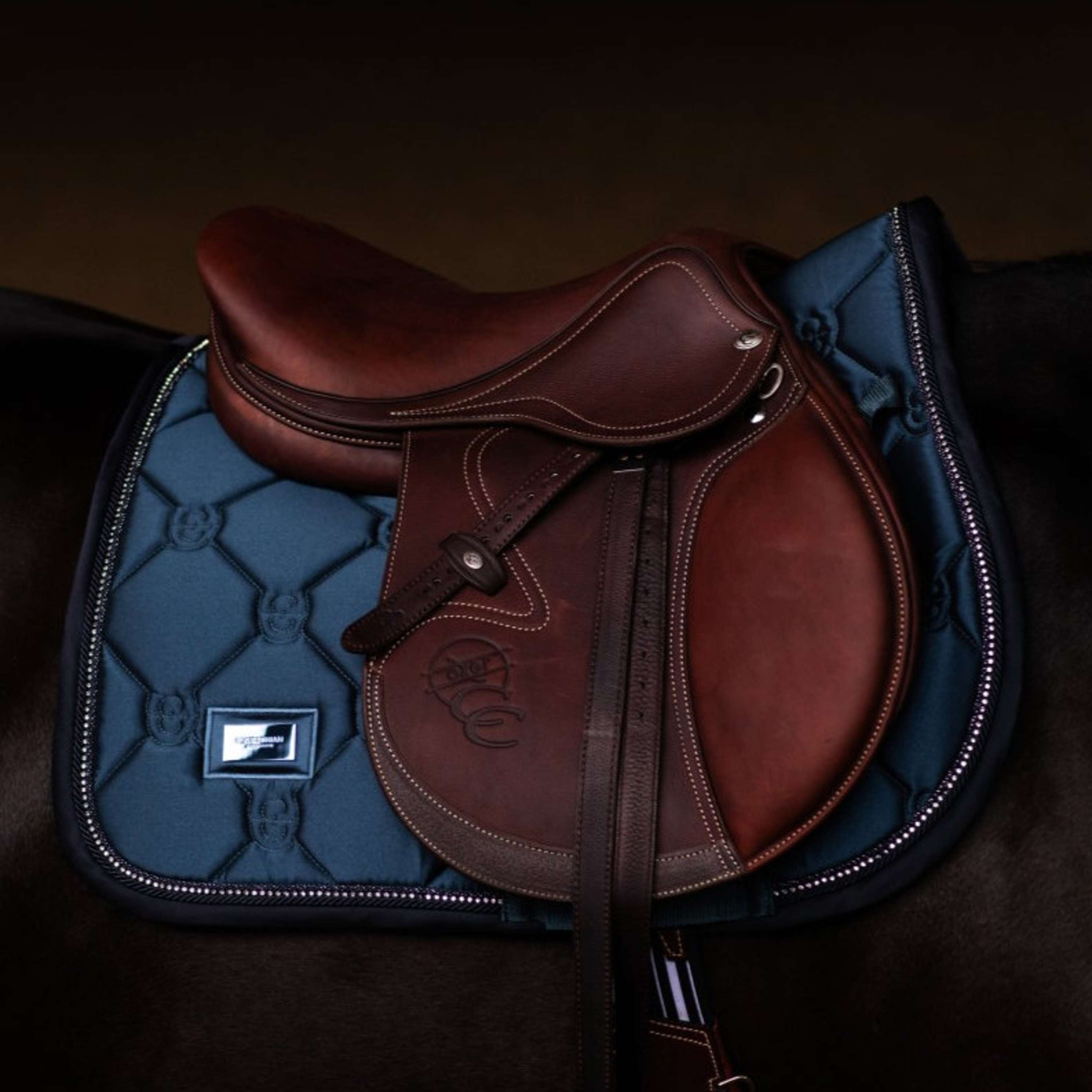 Equestrian Stockholm Mantilla Crystal Shine Saltando Blue Meadow