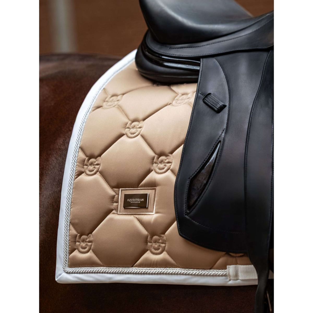 Equestrian Stockholm Mantilla Doma clásica Sand