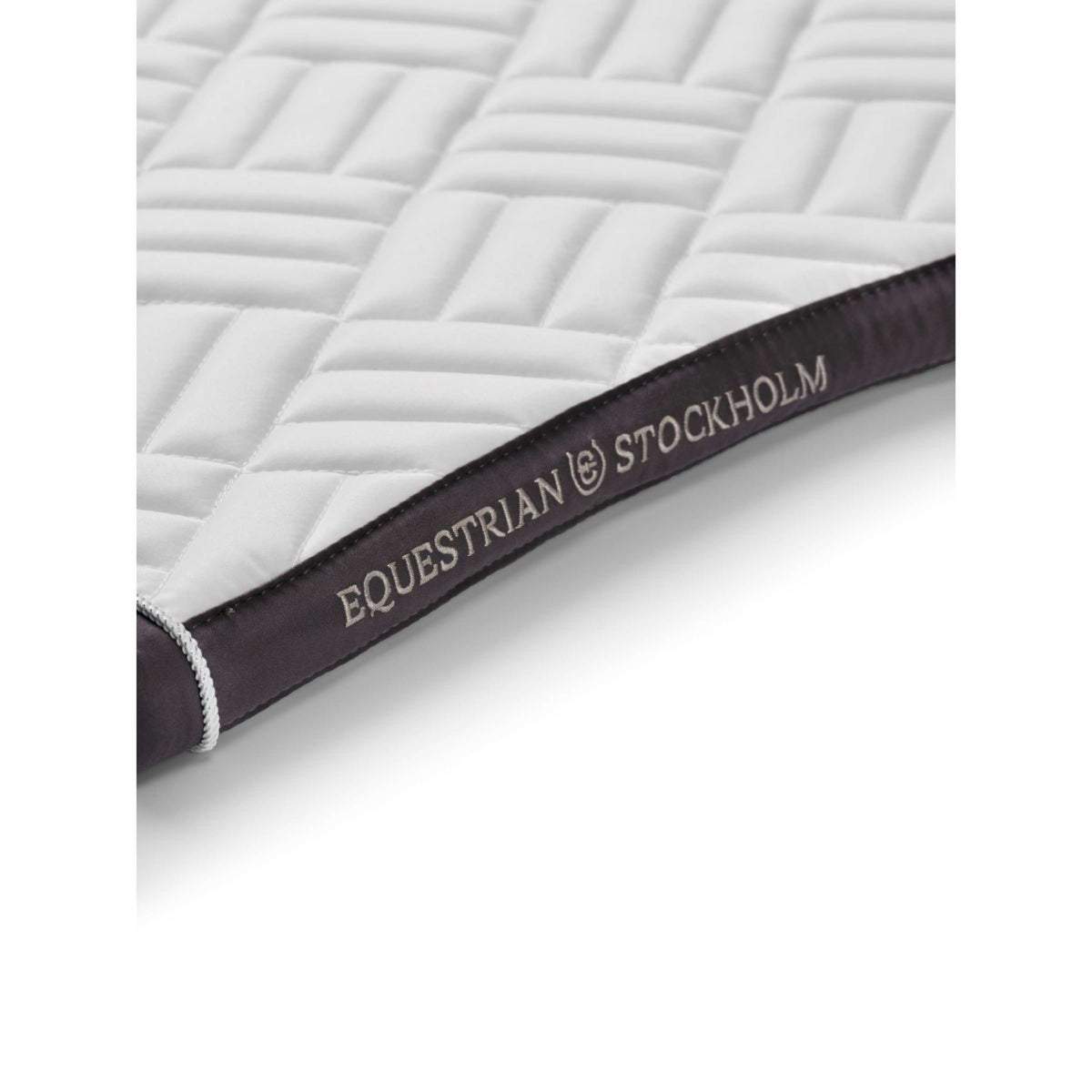 Equestrian Stockholm Mantilla Modern saltando Blanco/Dark Violet