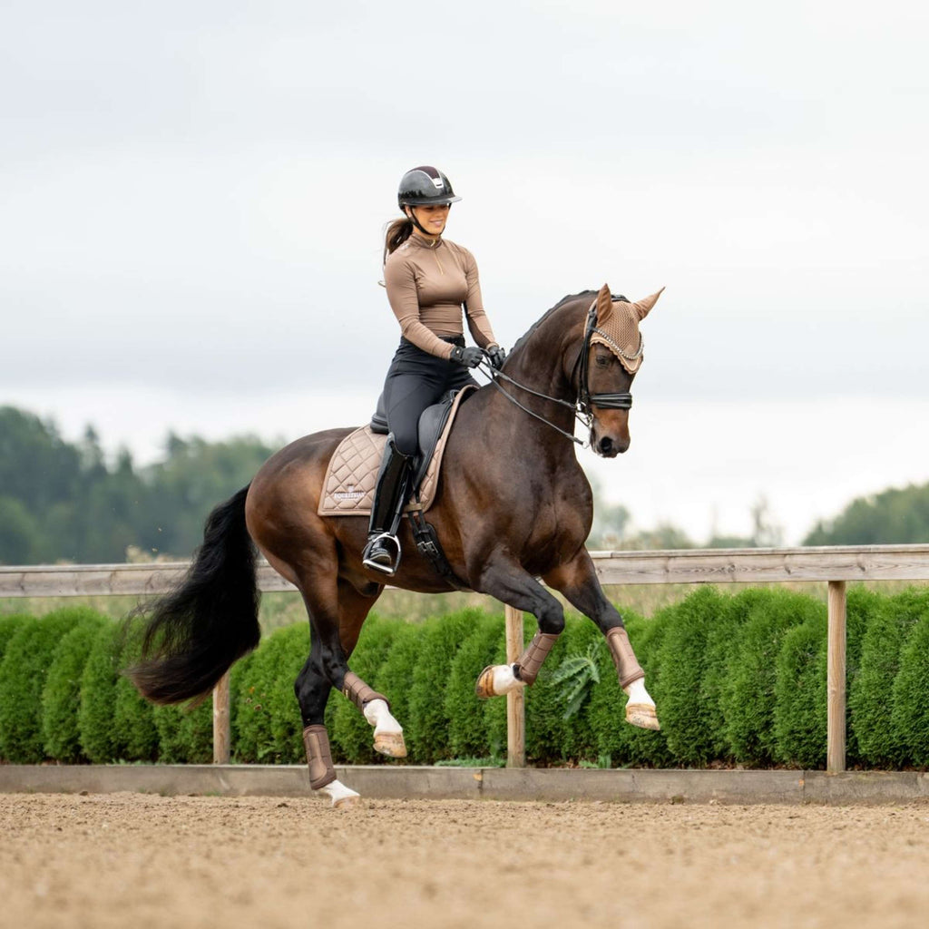 Equestrian Stockholm Mantilla Line Doma clásica Champagne