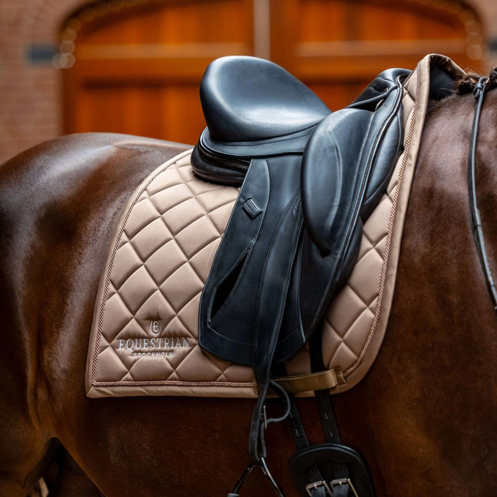 Equestrian Stockholm Mantilla Line Doma clásica Champagne